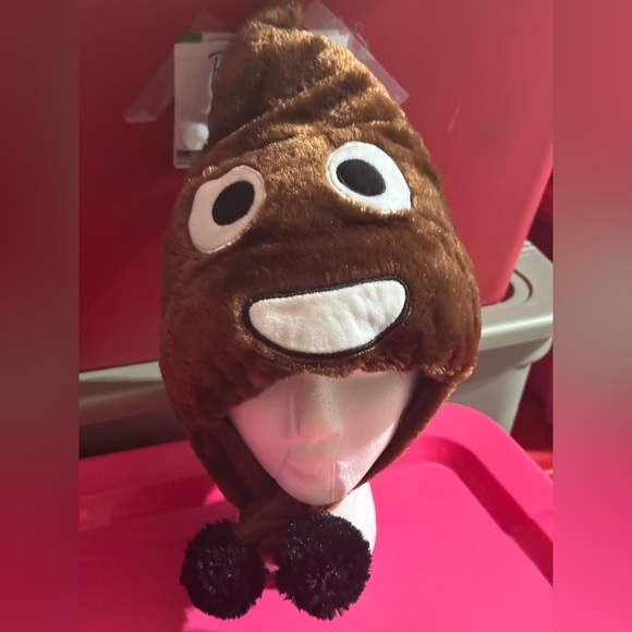 Fun Brown Plush Emoji Poop 💩 Hat - Picture 1 of 4